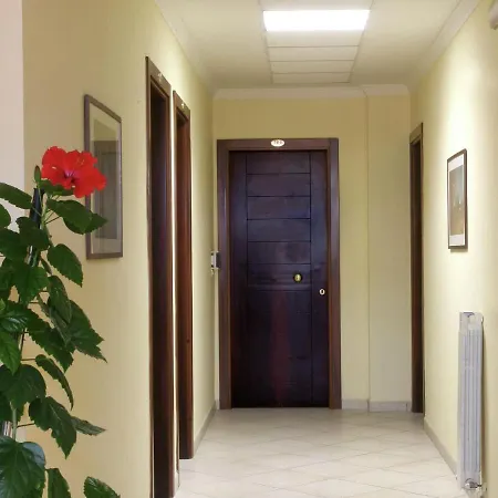 Apartament Belvilla By Oyo Girasoli Mono *